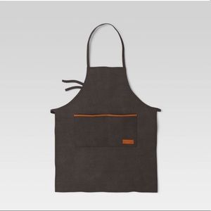 COPY - NWOT Gardening Apron